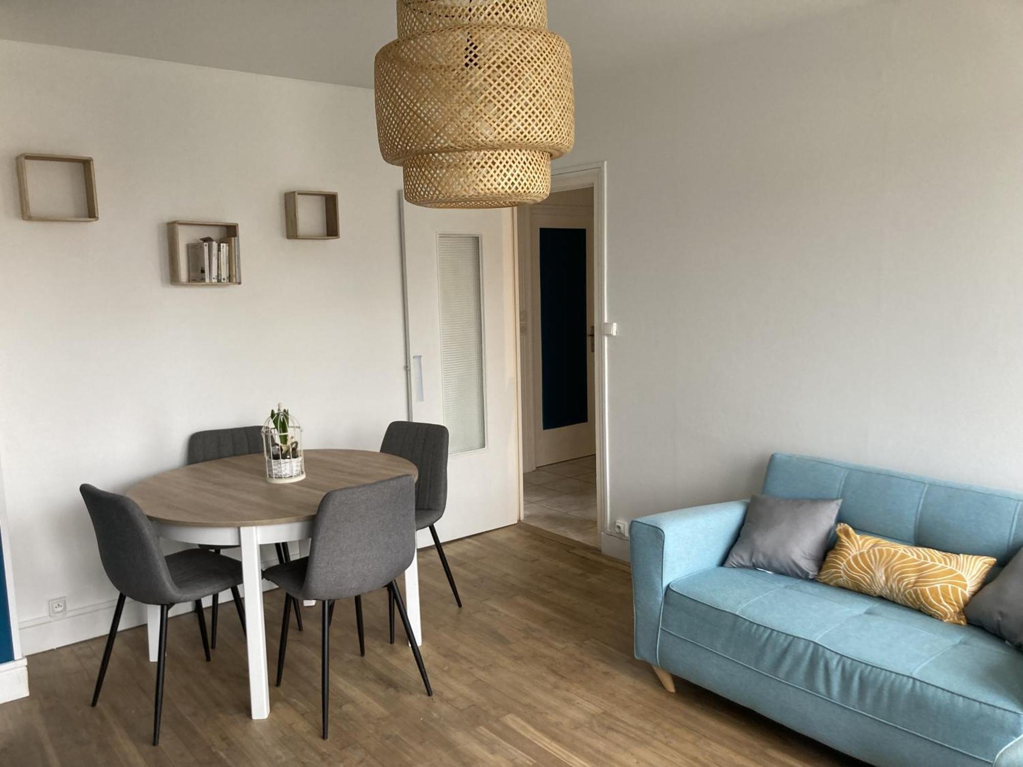 Logement Cosy Au Coeur D'Oradour Екстериор снимка