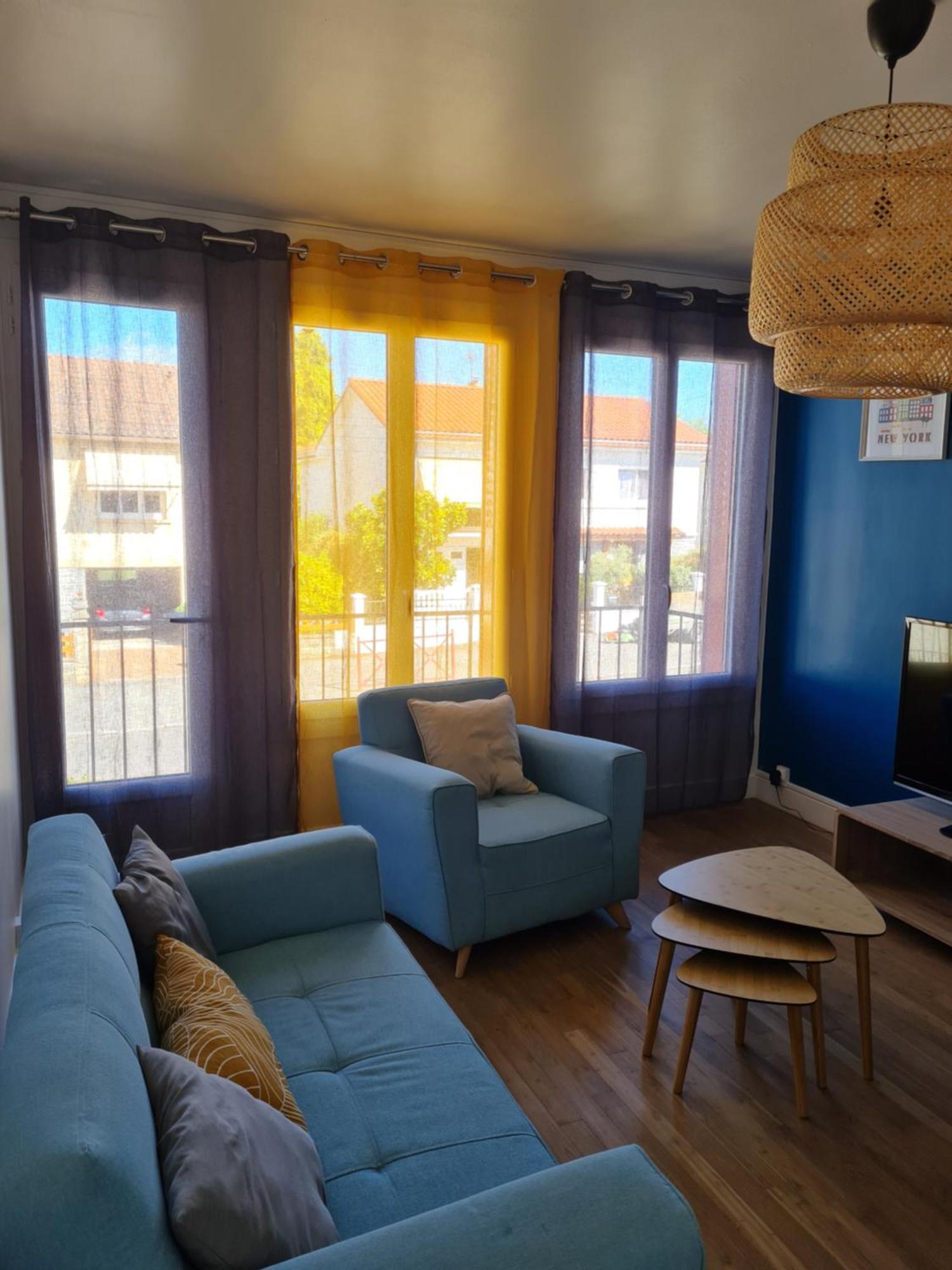 Logement Cosy Au Coeur D'Oradour Екстериор снимка